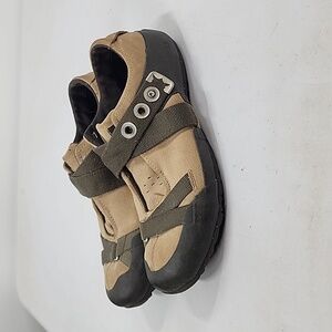 TEVA Ryley 6054 Cross Strap Hiking Trail Brown Suede Shoes Snap Slip On 8